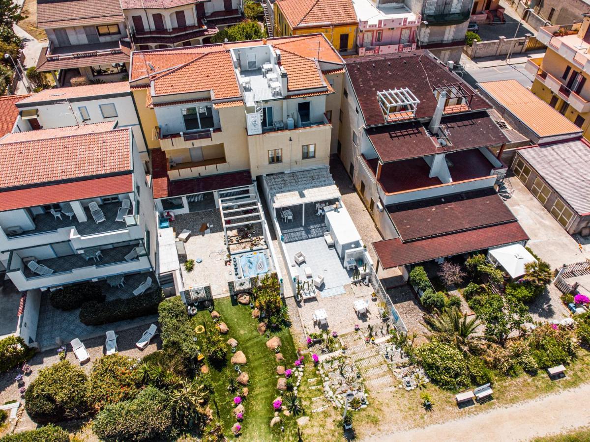 B&B Il Capitano Capo d'Orlando Exterior photo